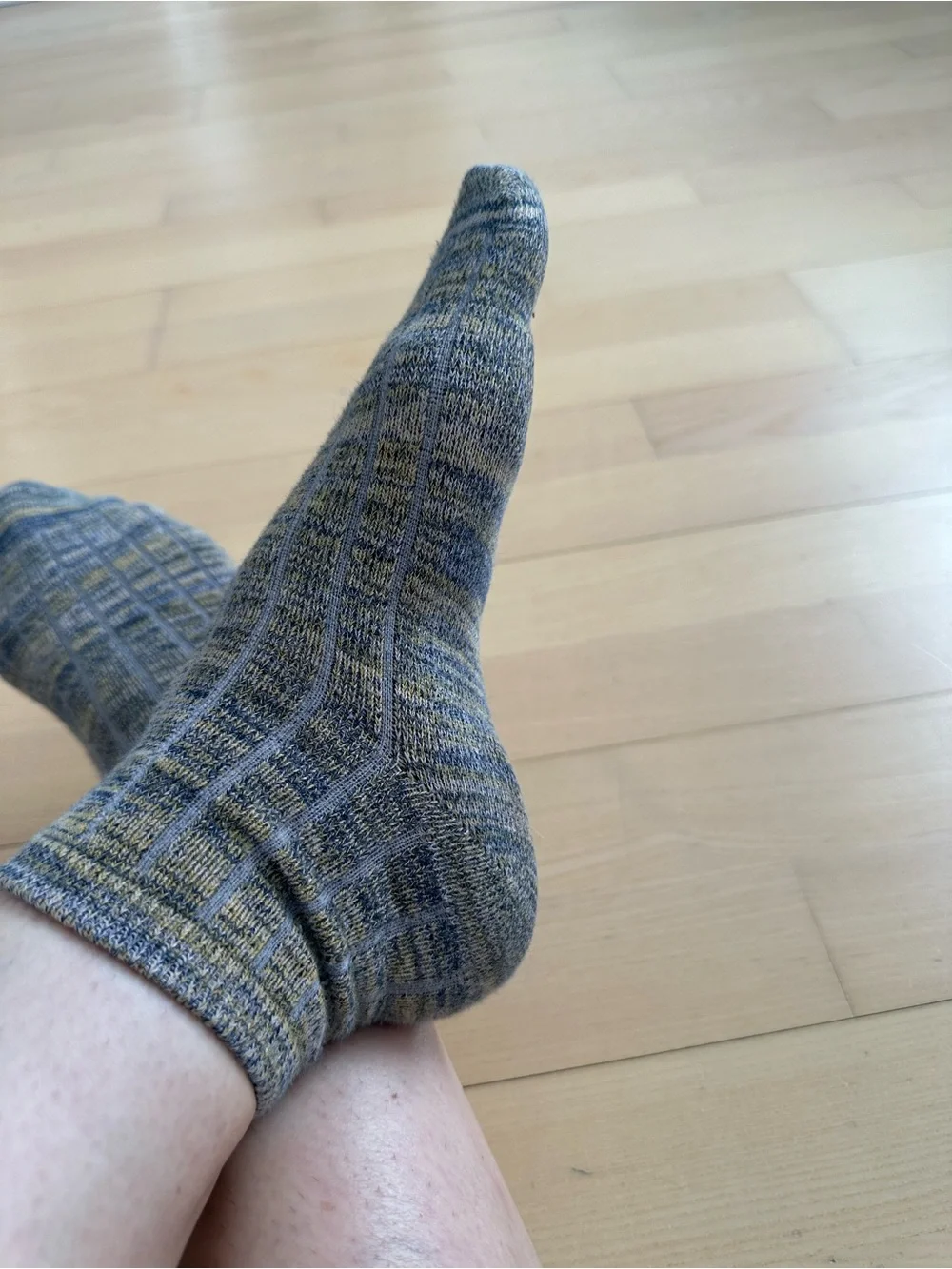 Women’s Gray and Yellow Ribbed Crew Socks